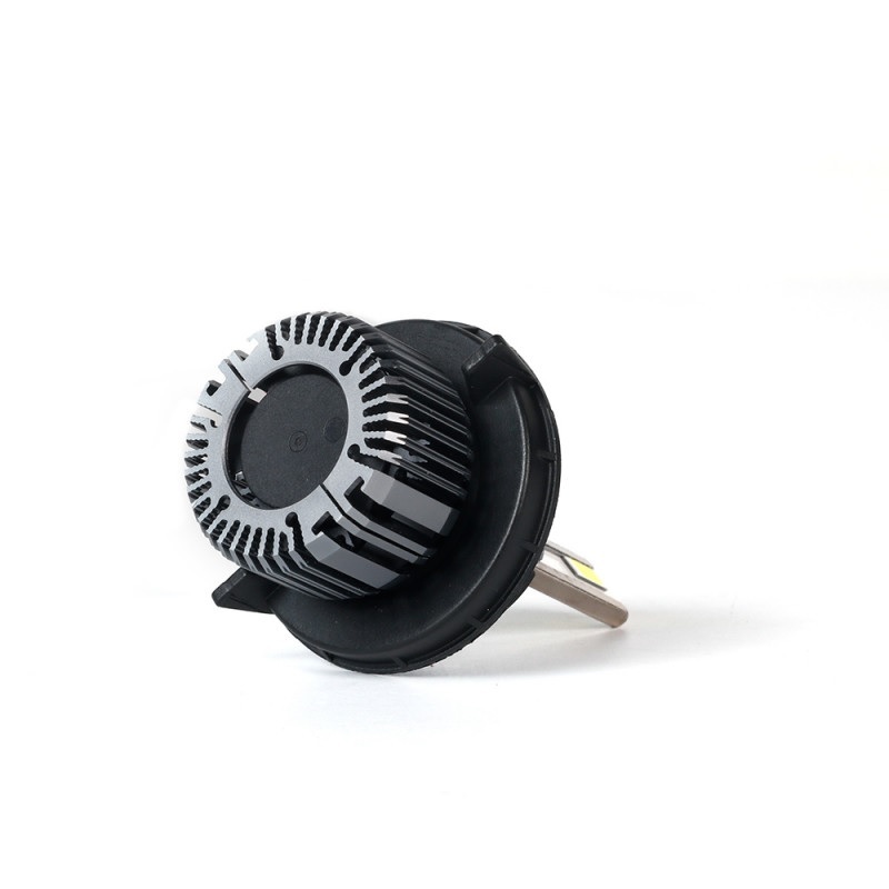 Автолампи LED H13 CARLAMP Ultra Vision з яскравістю 9400Lm 6000K світять до 150 метрів (UVH13)